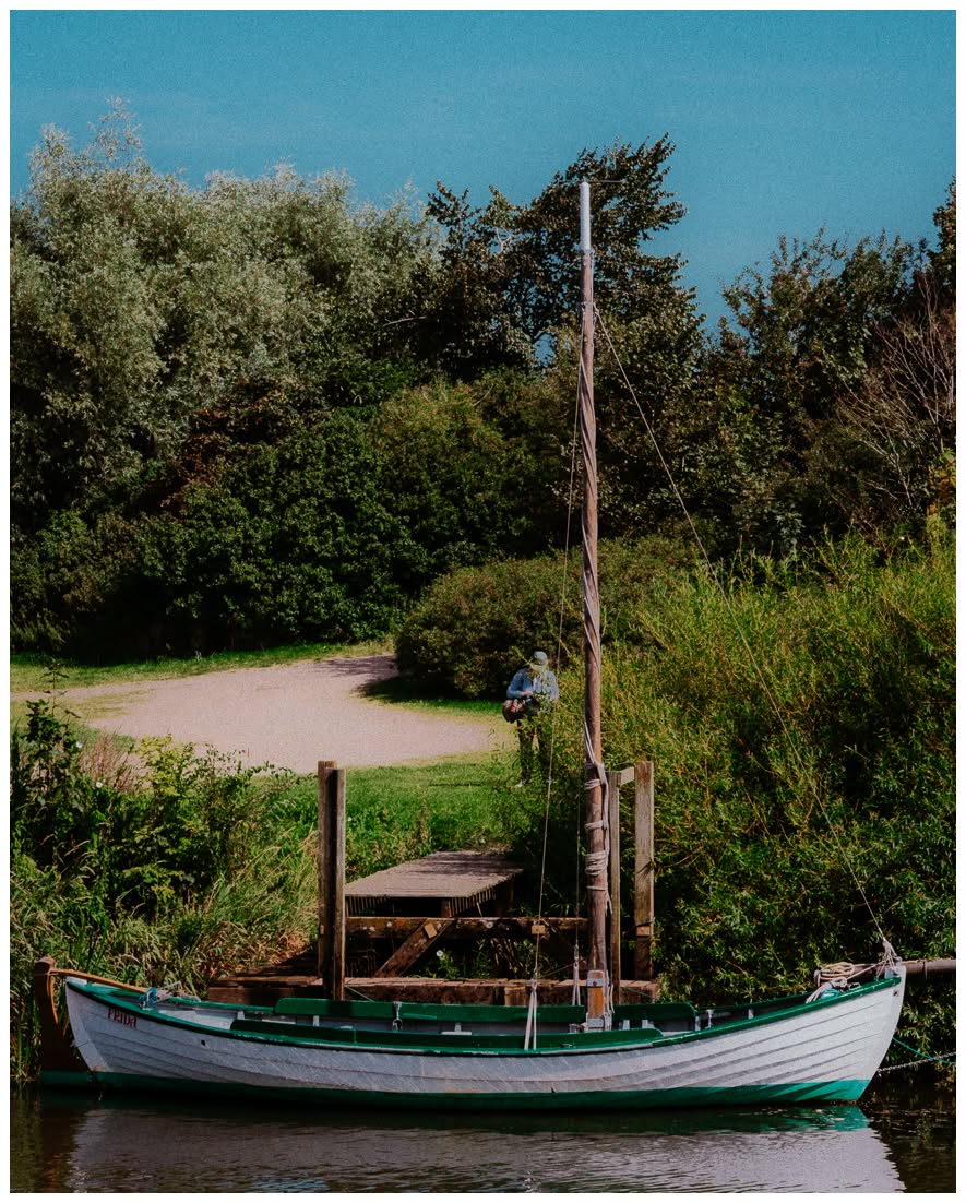 GREEN HULL
