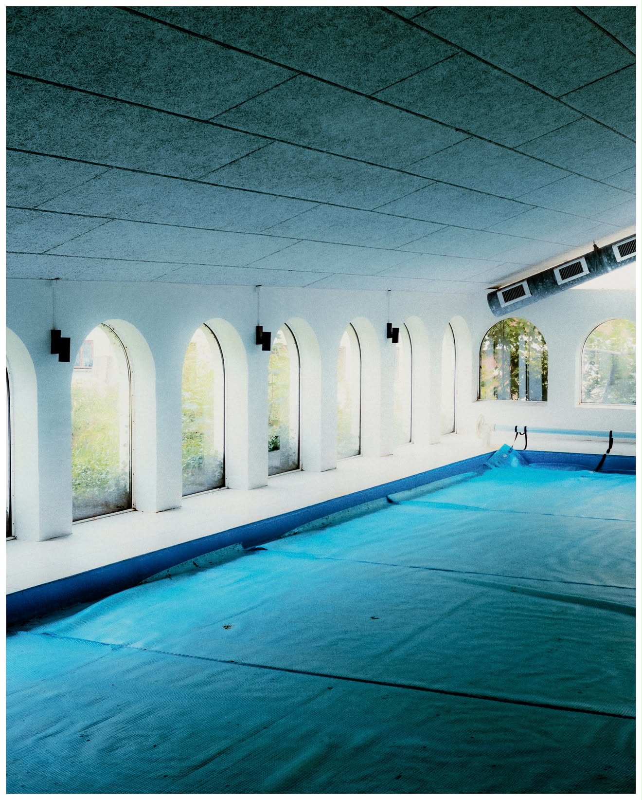 POOL ARCHES