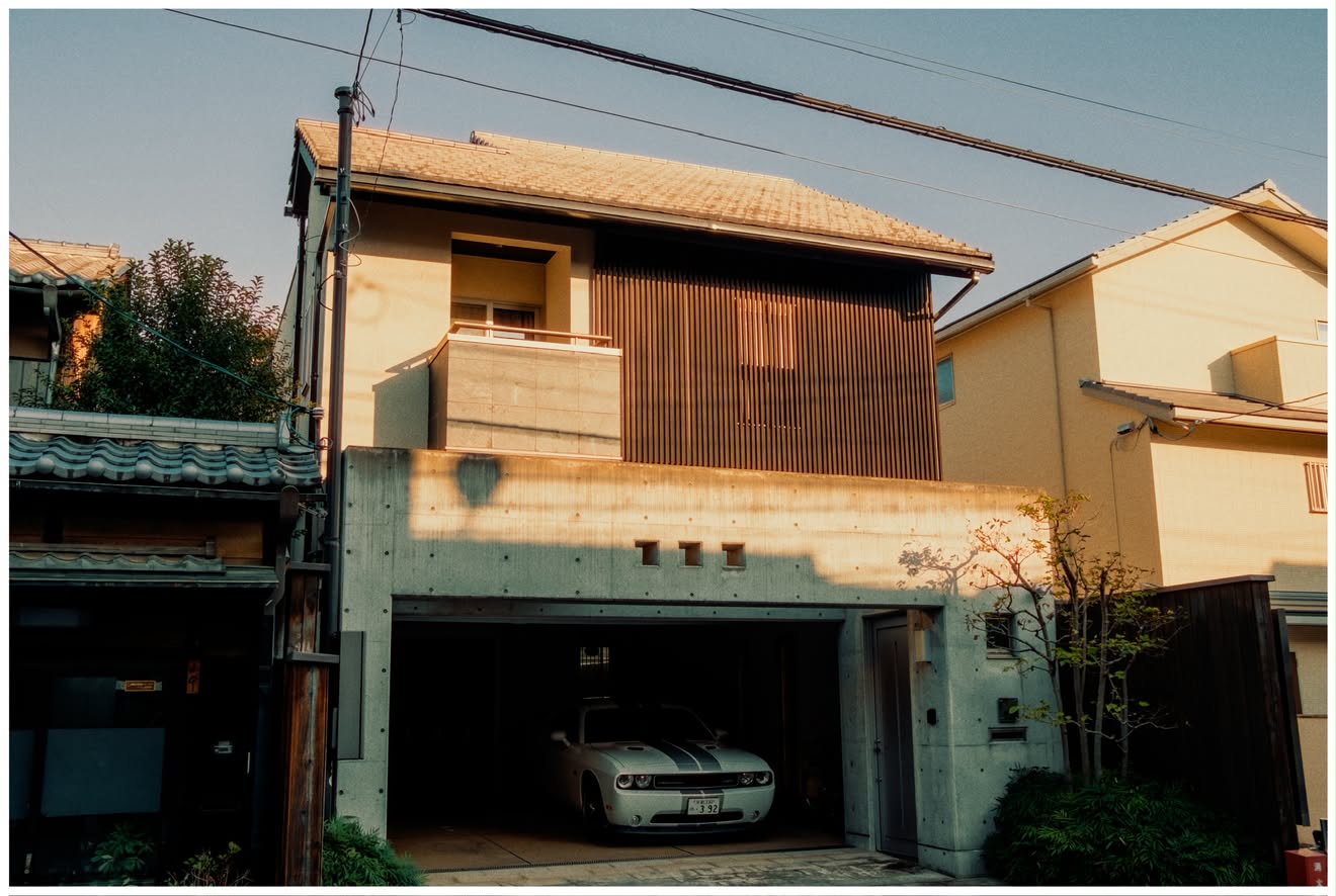 Automotive frame 03